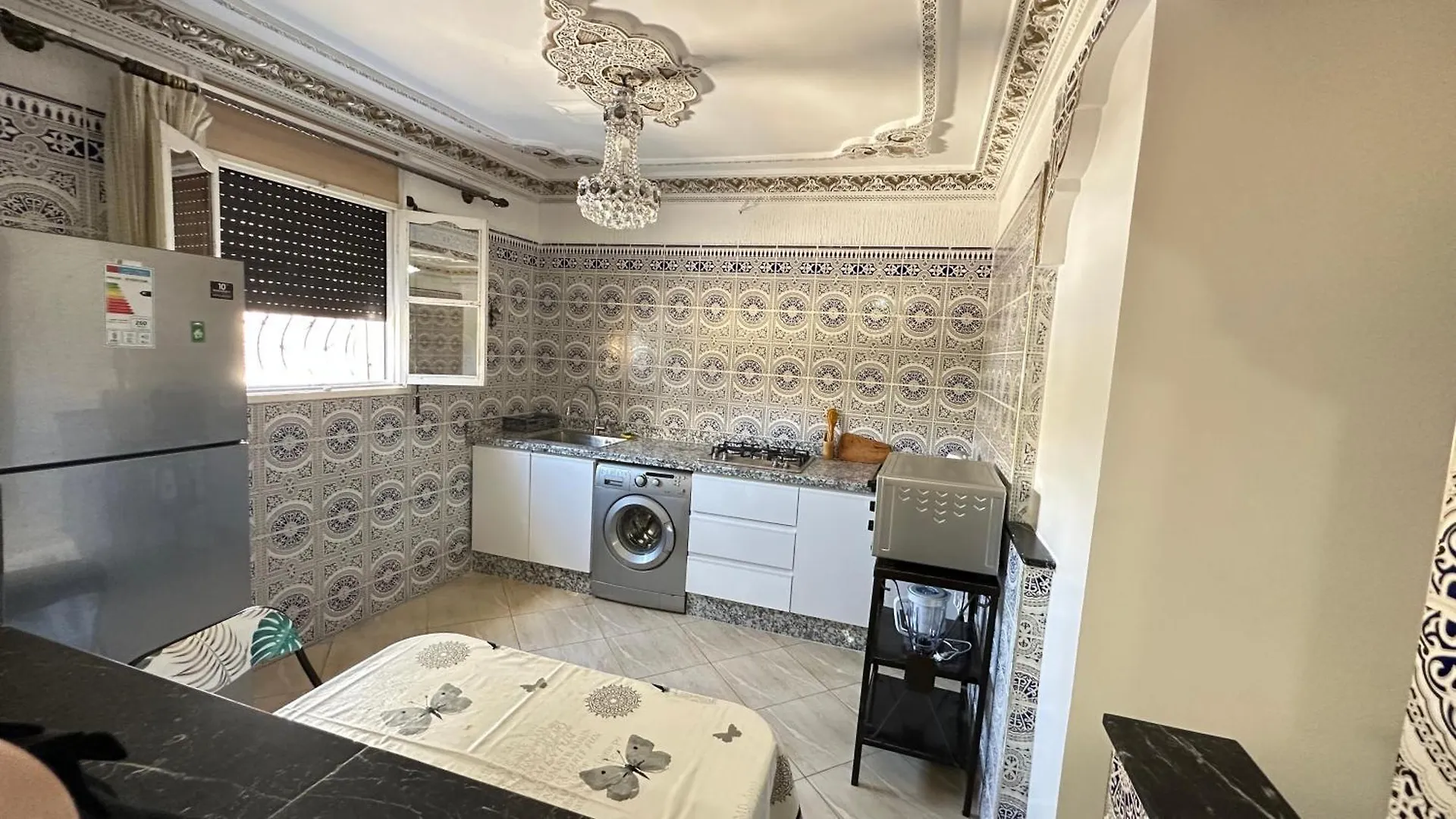 Apartment Morocco Style Walk To All Agadir